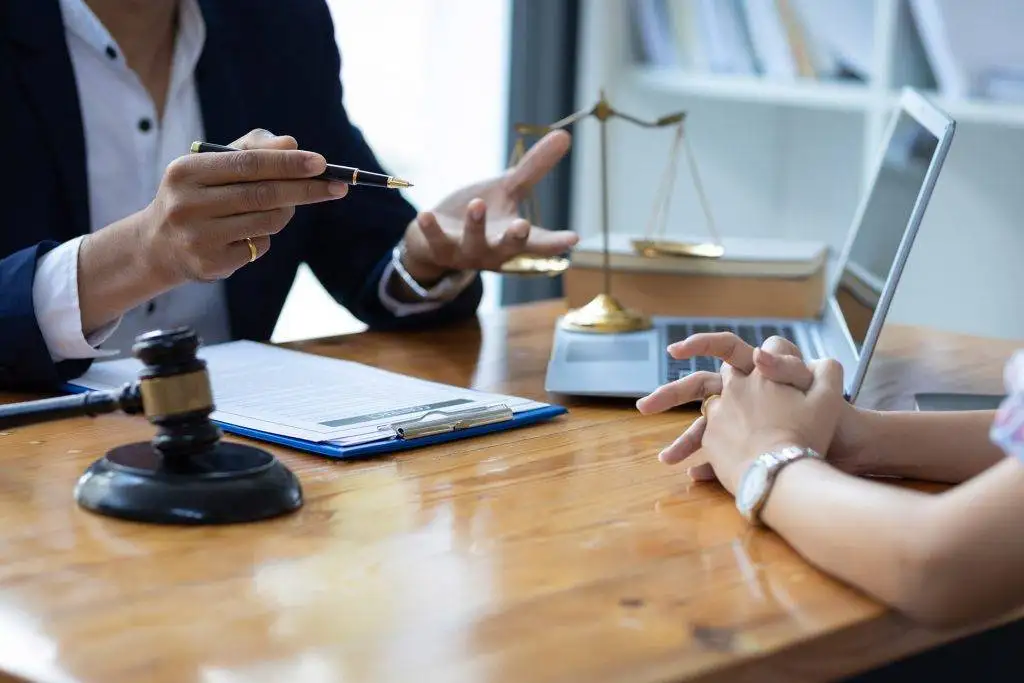 The settlement process for broken bone claims