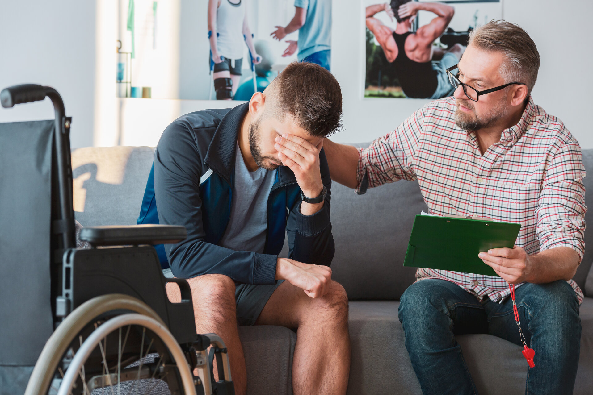 cheering up injured young man