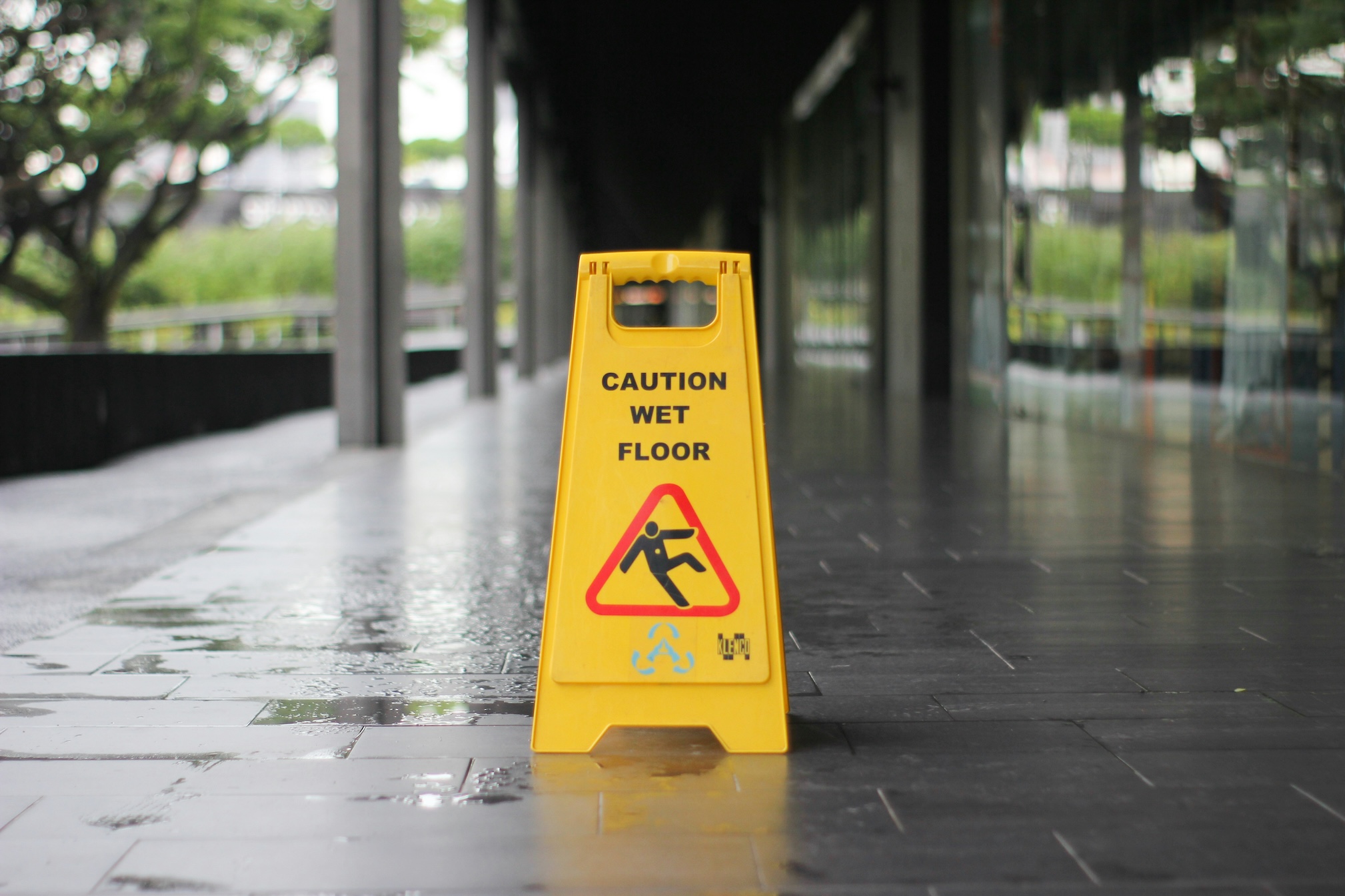 Los Angeles Slip and Fall Lawyer | Free Consultation